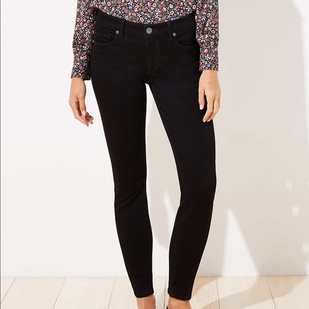 Loft Curvy Skinny Jeans - Black